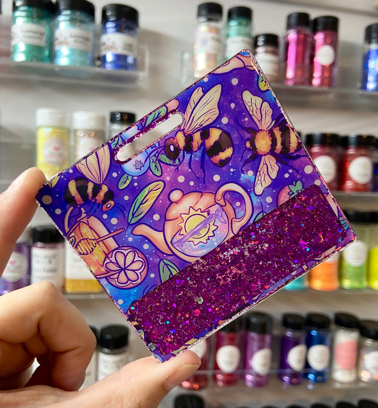 Bees and Teas Badge Buddy